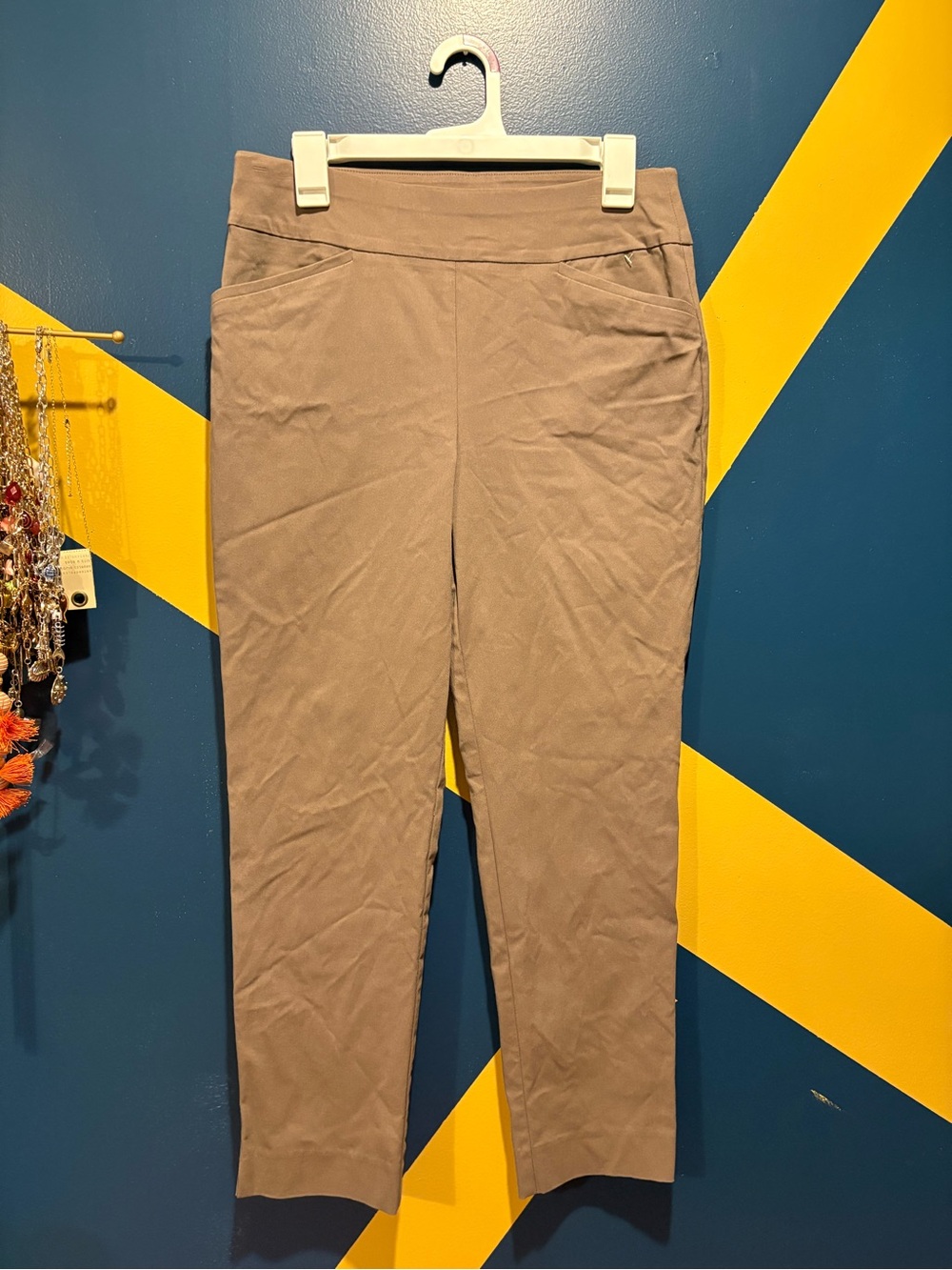 Chico's Dark Taupe Perfect Stretch Straight Leg Pull-On Pants NWOT